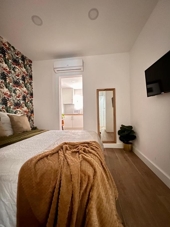Crysoyle Apartment Barcelona Next To Camp Nou L'Hospitalet de Llobregat Exterior foto